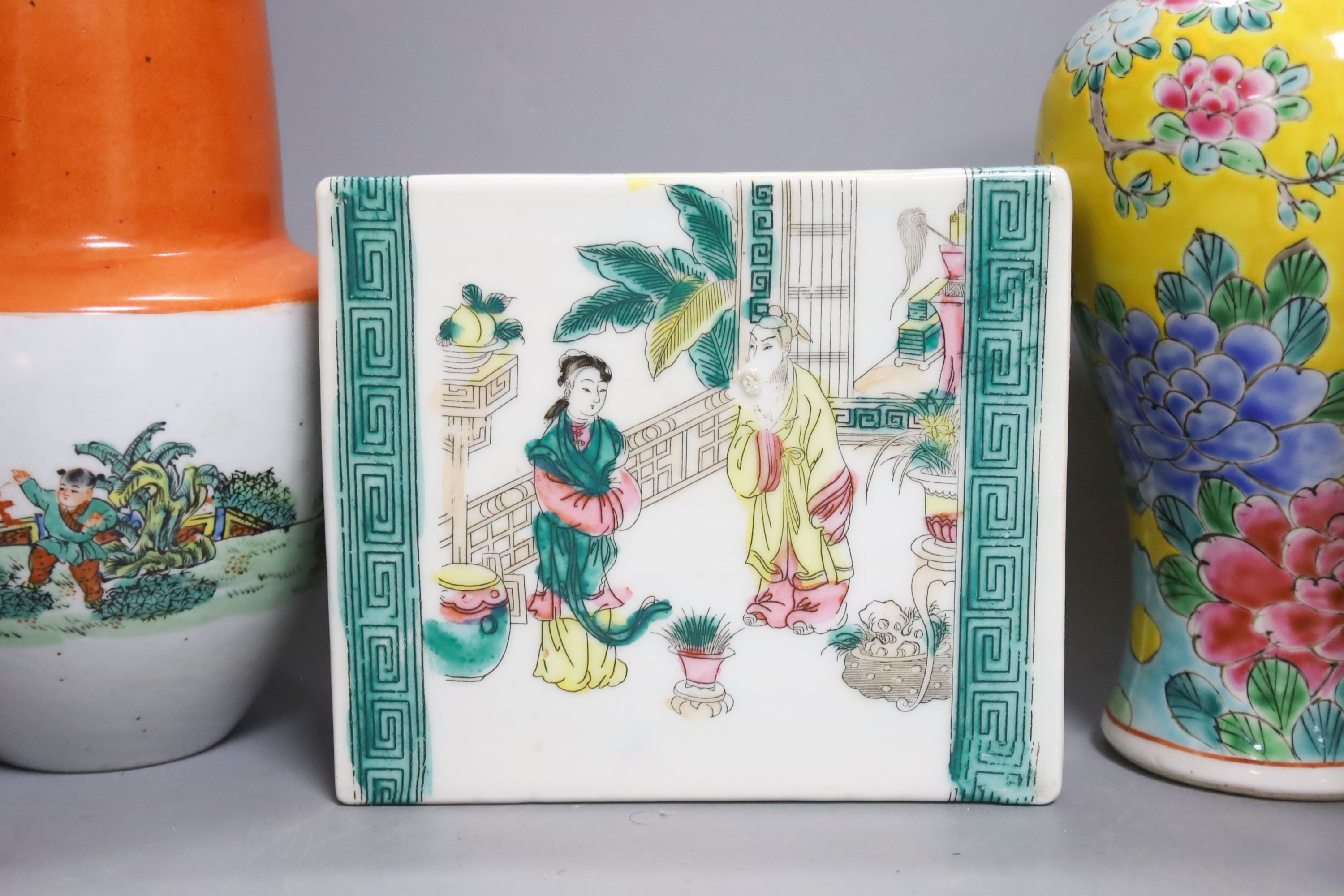 A group of Chinese and Oriental ceramics, 28cm
